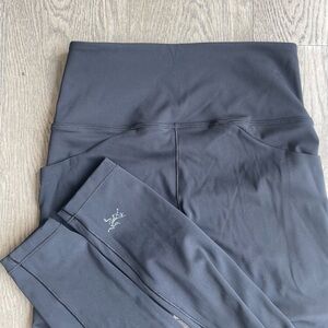 Arcteryx black leggings